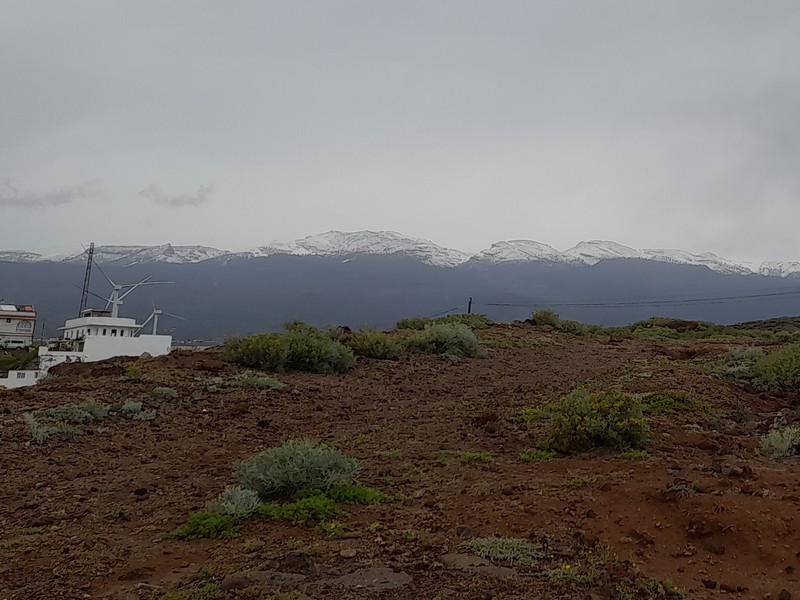 Sníh na vrcholu Teide